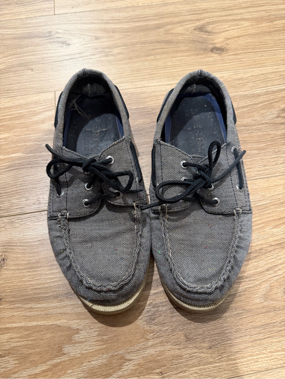 Sperry Gray Speckled  Men's Boat Shoes. Size 9.